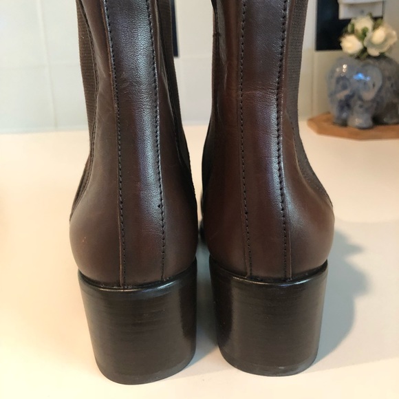Western/ cowboy Chelsea boots. Andre Assous - Picture 5 of 6